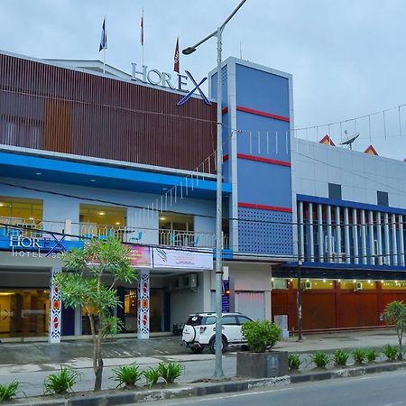 Horison Express Sentani Hotel Jayapura Eksteriør billede